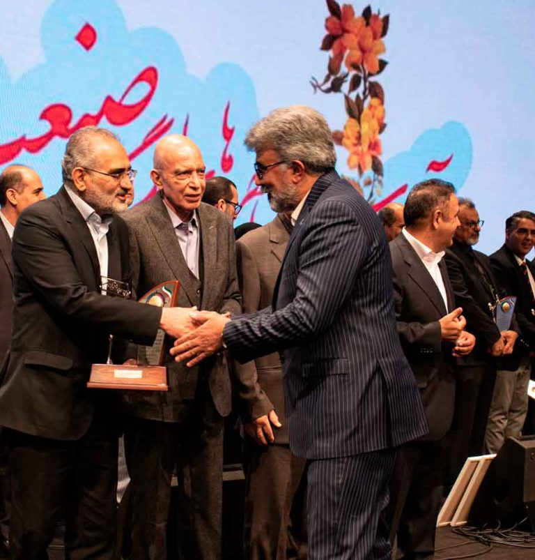 آیین سپاس چهره‌‌های ماندگار صنعت چاپ